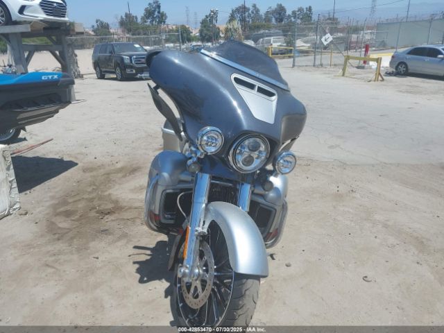 2019 HARLEY-DAVIDSON FLHXSE 1HD1PXL30KB957085 Photo 4