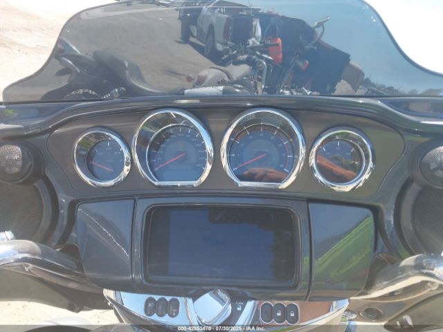 2019 HARLEY-DAVIDSON FLHXSE 1HD1PXL30KB957085 Photo 6