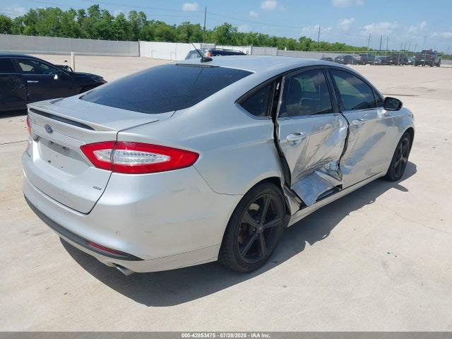 Ford 2016 2016 3FA6P0H77GR354475 Image 4