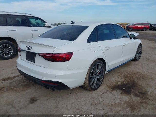 2023 AUDI S4 WAUB4AF41PA043096 Photo 3