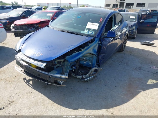 7SAYGAEE9SF288732 Tesla 2025