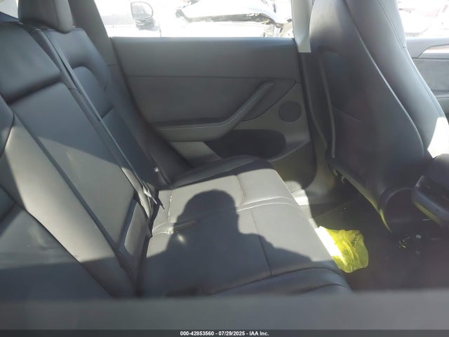 7SAYGAEE9SF288732 Tesla 2025