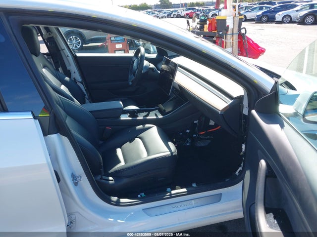 2020 TESLA MODEL 3 5YJ3E1EC2LF627456 Photo 4
