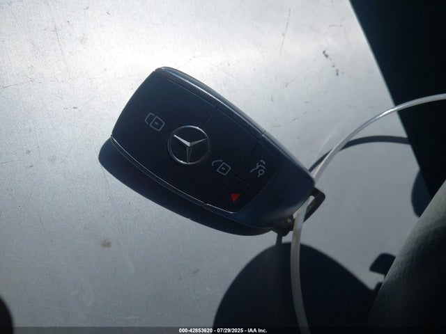 W1N4M4GB4LW058613 Mercedes-Benz m260