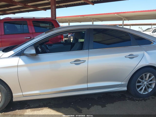 5NPE24AFXJH597818 Hyundai gdi theta-ii