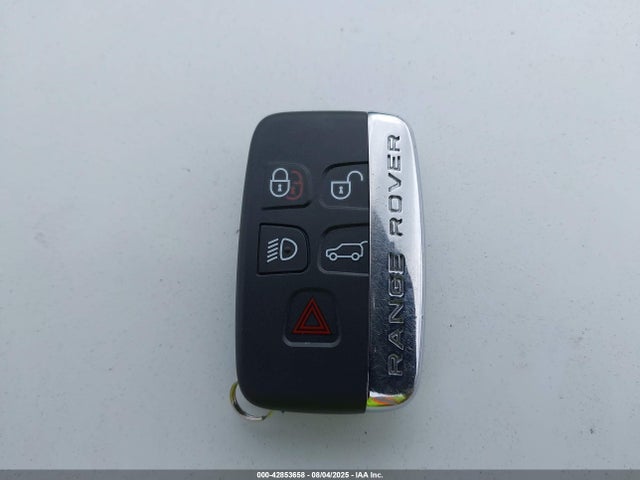 Land Rover td6 lev3 lev160 2017 SALGS2FK7HA345506 Image 11