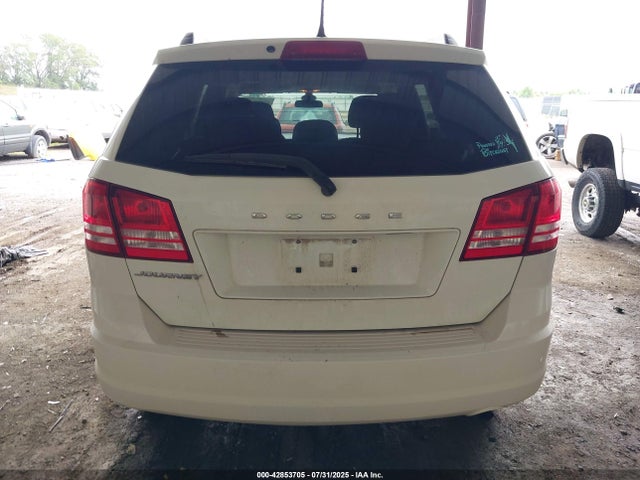Dodge 2018 2018 3C4PDCAB2JT340226 Image 16