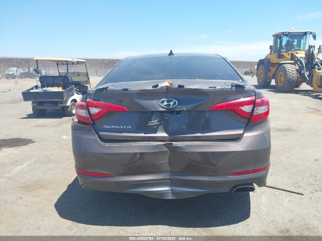 5NPE24AF4HH545692 Hyundai 2017