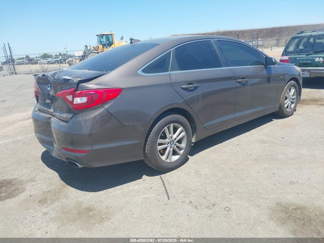 5NPE24AF4HH545692 Hyundai 2017