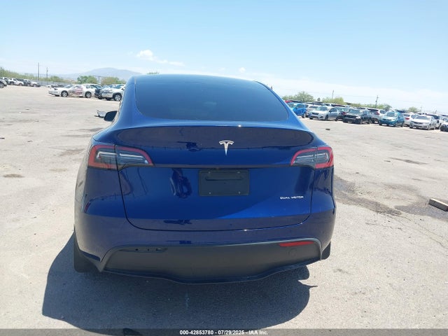 7SAYGDEE8PA106671 Tesla 2023