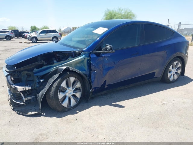 2023 TESLA MODEL Y 7SAYGDEE8PA106671 Photo 1
