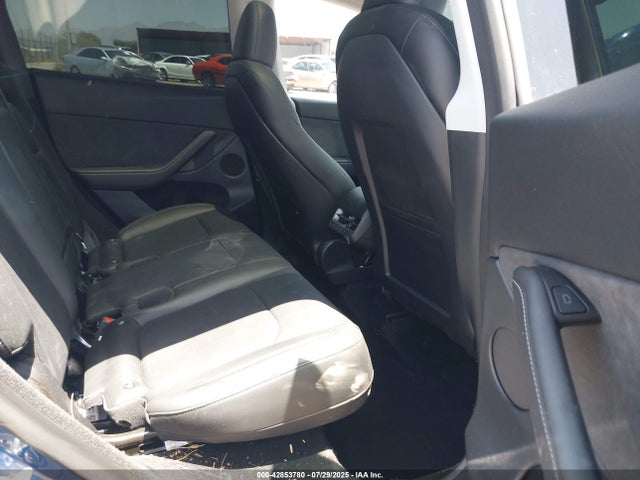 2023 TESLA MODEL Y 7SAYGDEE8PA106671 Photo 7
