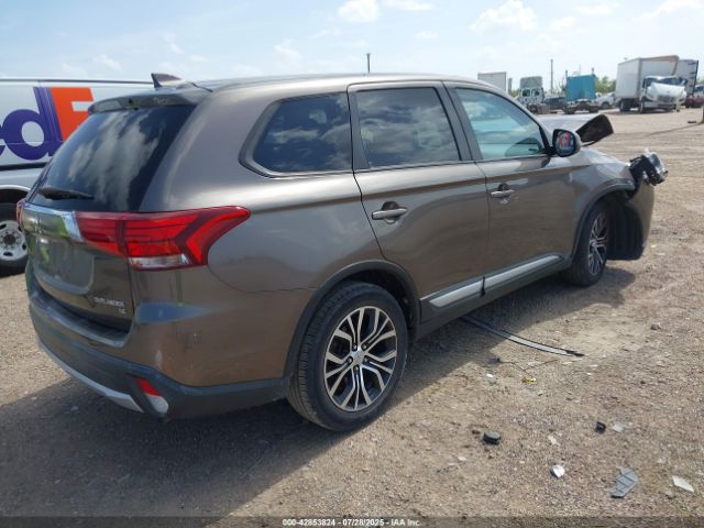 2018 MITSUBISHI OUTLANDER JA4AD3A31JZ034104 Photo 3