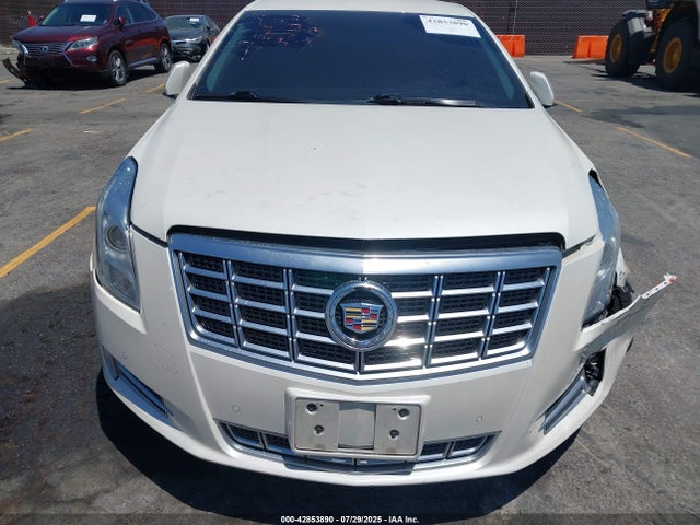 Cadillac lfx 2015 2G61M5S34F9117272 Image 12