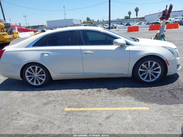 Cadillac lfx 2015 2G61M5S34F9117272 Image 13