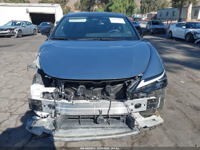 Lexus Rz 2023 JTJAAAAB0PA006986 Image 13