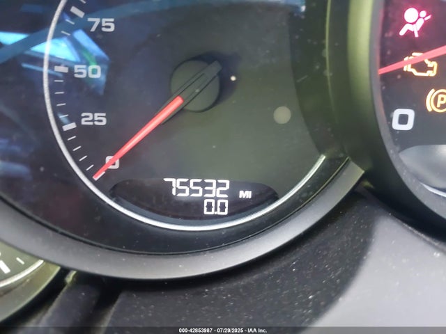 2017 PORSCHE CAYENNE WP1AA2A28HKA86282 Photo 6