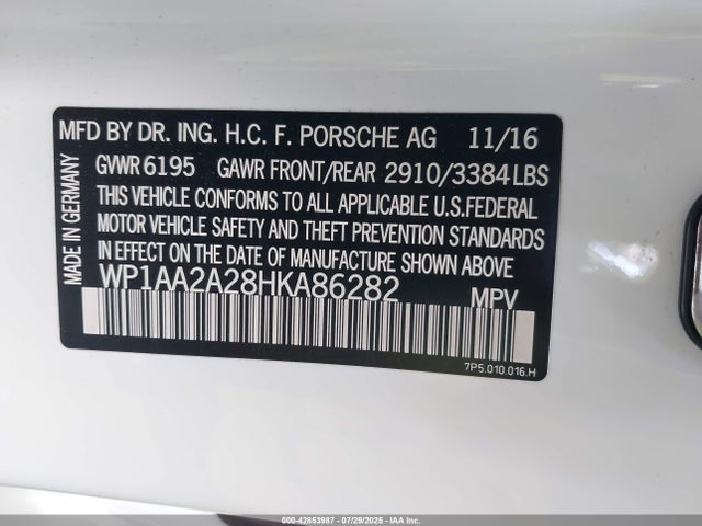 2017 PORSCHE CAYENNE WP1AA2A28HKA86282 Photo 8