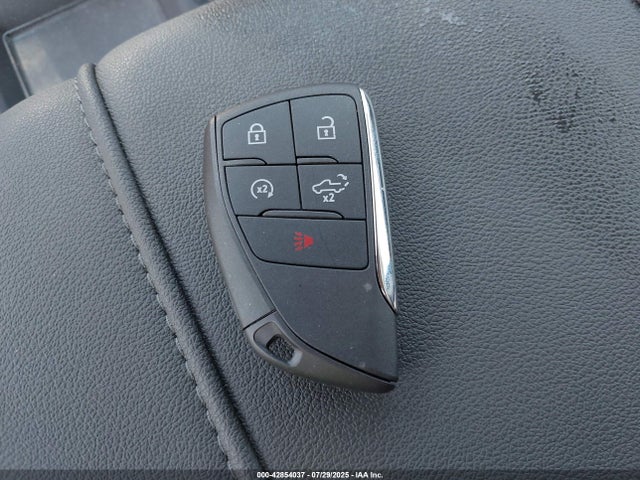 Chevrolet Silverado 2025 1GCUKEED5SZ321728 Image 24