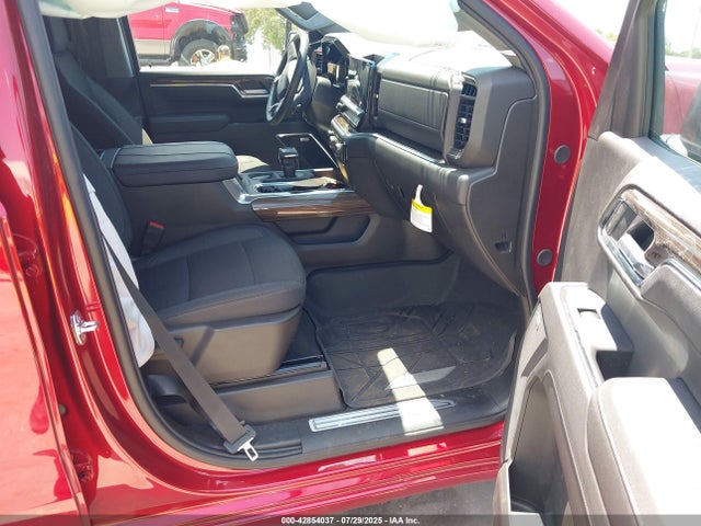 Chevrolet Silverado 2025 1GCUKEED5SZ321728 Image 18