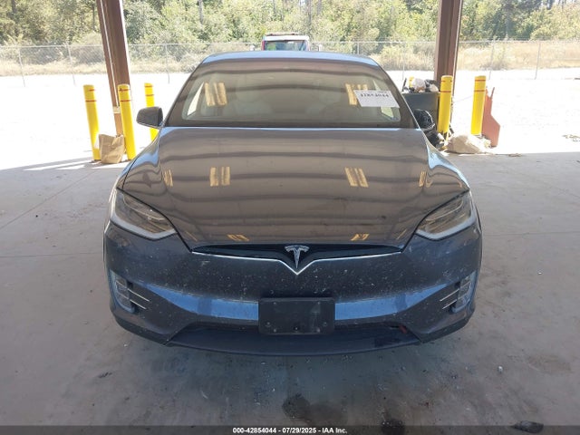 Tesla MODEL X 2016 5YJXCBE21GF003545 Image 11