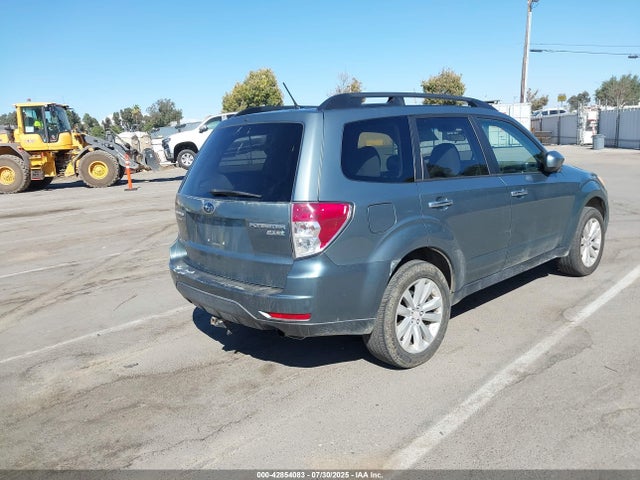 42854083 :رقم المزاد ، JF2SHADC7DH446750 vin ، 2013 Subaru Forester 2.5x Premium مزاد بيع
