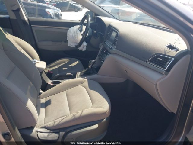 2018 HYUNDAI ELANTRA 5NPD84LF6JH261168 Photo 4