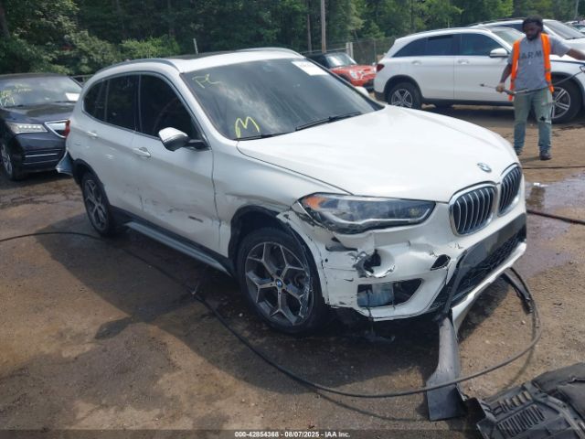 2017 BMW X1 WBXHT3Z33H4A65329