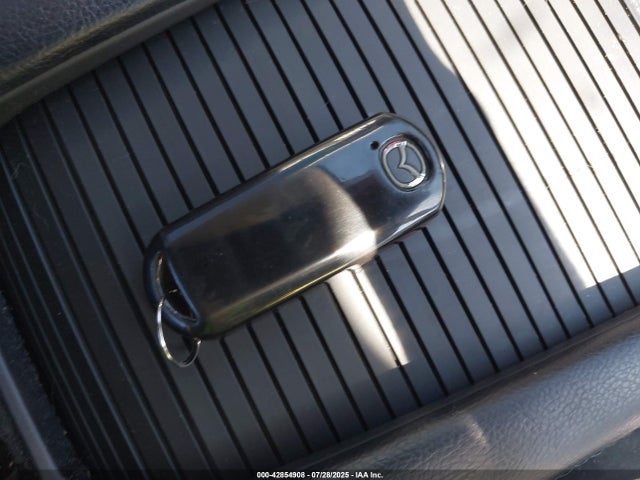 Mazda pe 2017 3MZBN1U75HM112984 Image 11