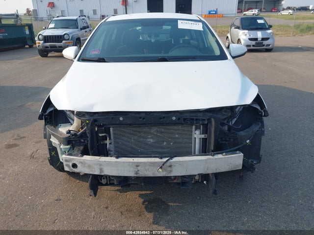 KMHC65LC9KU171190 Hyundai Ioniq