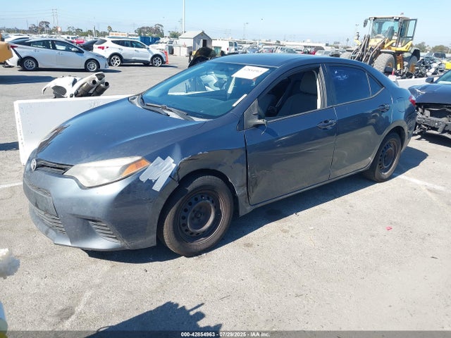 Toyota 2zr-fe 2014 2T1BURHEXEC032288 Image 2