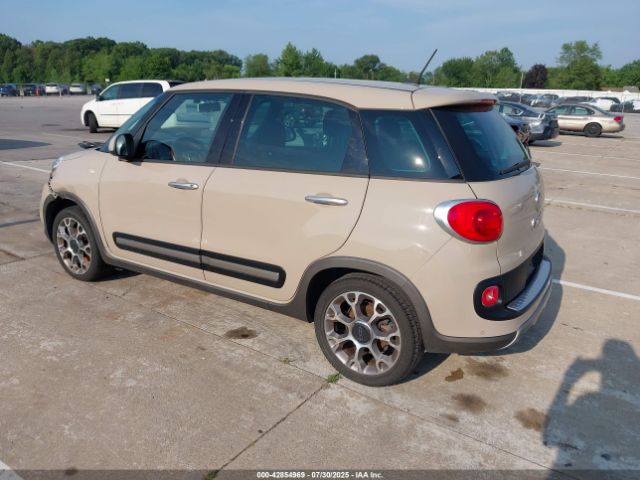 2014 FIAT 500L ZFBCFADH9EZ019203 Photo 2
