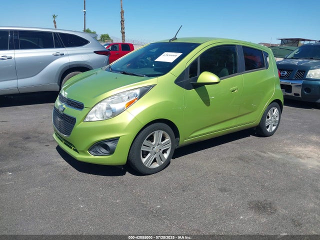 Chevrolet ll0 2014 KL8CD6S94EC409911 Image 2