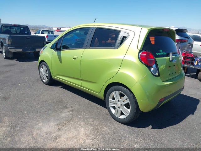 Chevrolet ll0 2014 KL8CD6S94EC409911 Image 3