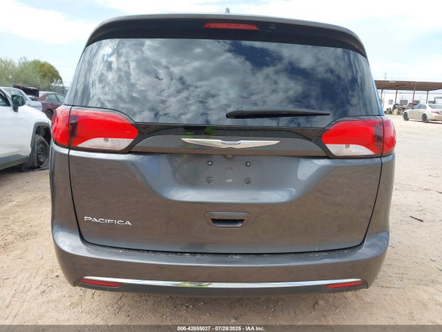 2C4RC1EG0HR836872 Chrysler Pacifica