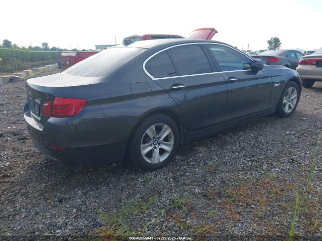 2012 BMW 528I WBAXG5C59CDY28234 Photo 3