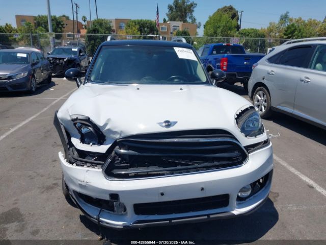 2018 MINI COUNTRYMAN WMZYS7C3XJ3E08889 Photo 5