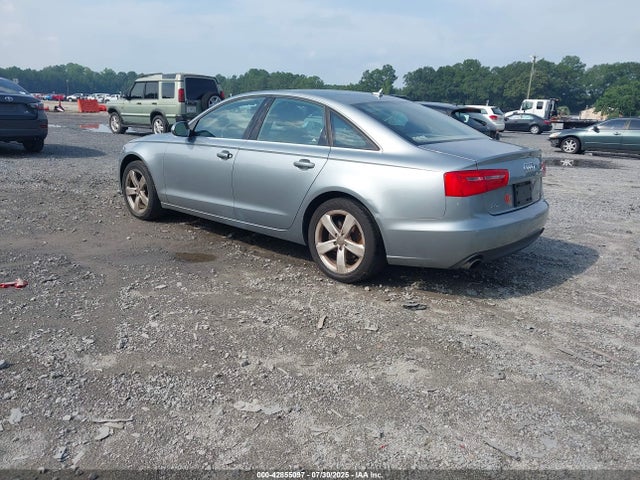 2012 AUDI A6 WAUDFAFC2CN100676 Photo 2