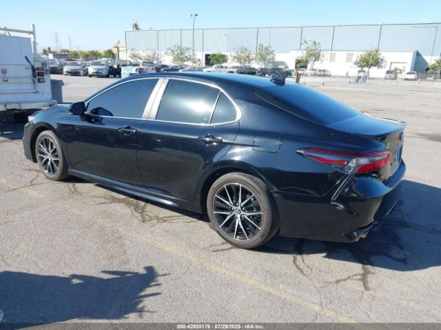 2024 TOYOTA CAMRY HYBRID 4T1G31AK3RU621097 Photo 2