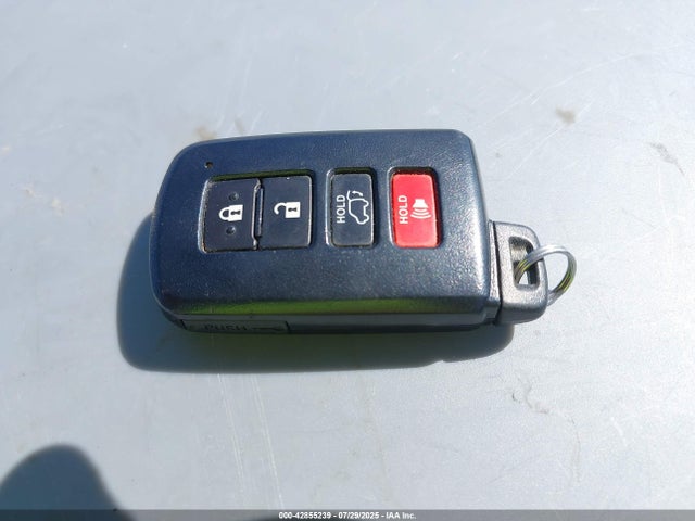 JTMDFREVXHJ163057 Toyota 2ar-fe