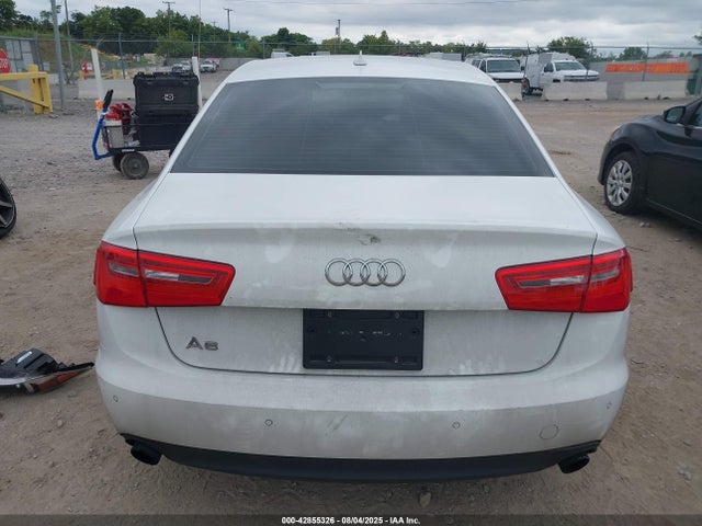 Audi 2.0t 2014 WAUGFAFC6EN161402 Image 16