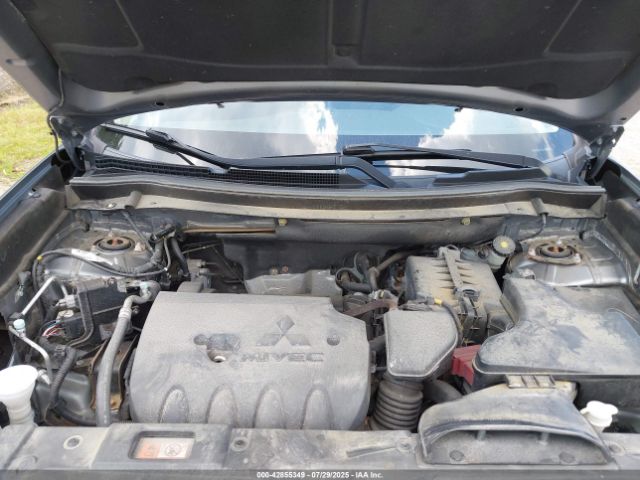 2016 MITSUBISHI OUTLANDER JA4AZ3A3XGZ038095 Photo 9