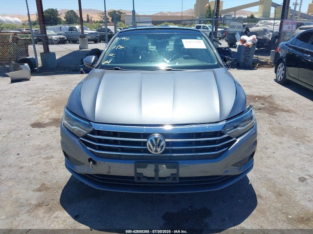 3VWC57BUXKM271345 Volkswagen 1.4 tsi