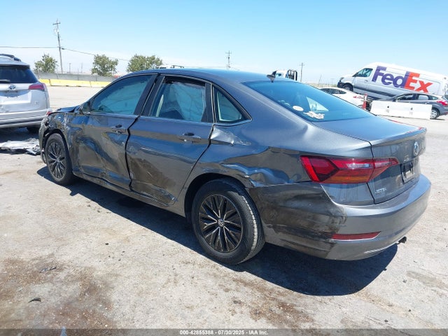 3VWC57BUXKM271345 Volkswagen 1.4 tsi