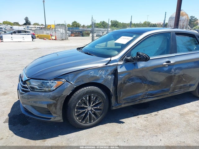 3VWC57BUXKM271345 Volkswagen 1.4 tsi