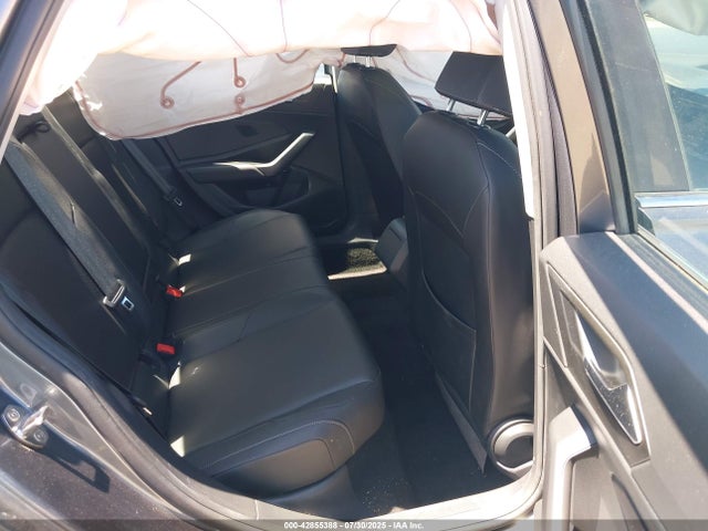 3VWC57BUXKM271345 Volkswagen 1.4 tsi
