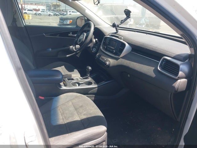 5XYPG4A35HG258546 KIA 2017