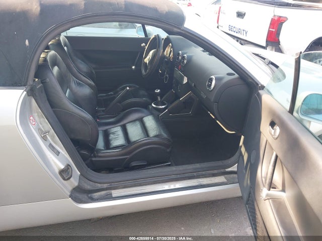 2002 AUDI TT TRUTX28N021007988 Photo 4