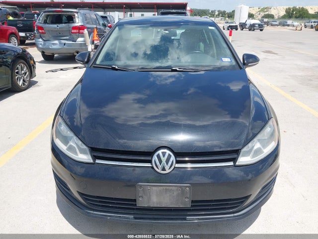 3VW2A7AU7FM071800 Volkswagen 2015