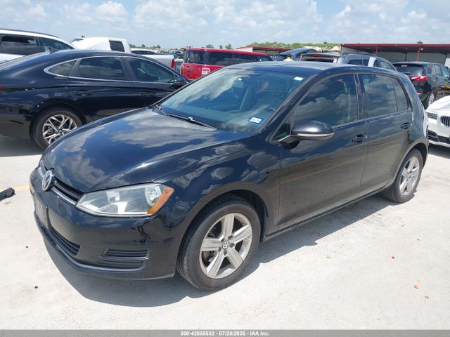 3VW2A7AU7FM071800 Volkswagen 2015